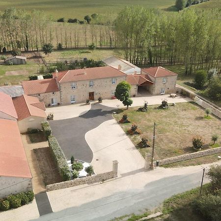 Le Logis Du Chateau Vieillevigne Экстерьер фото