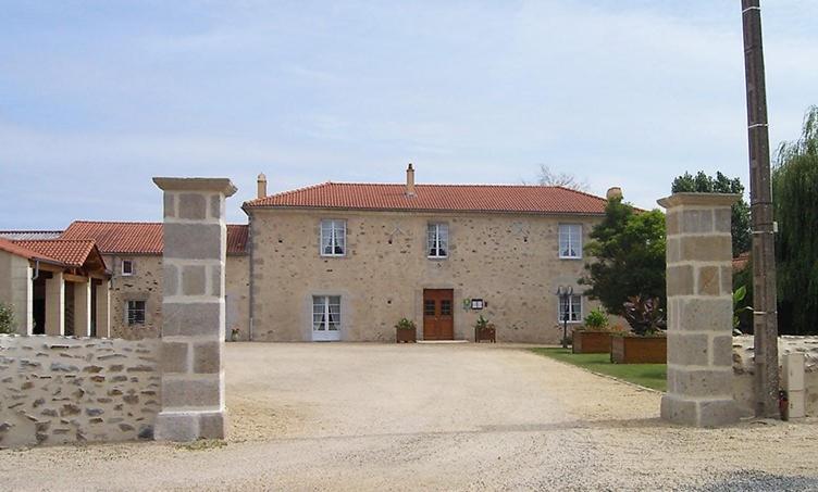 Le Logis Du Chateau Vieillevigne Экстерьер фото